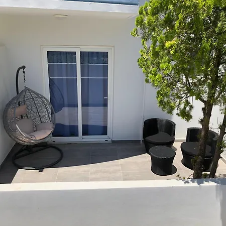 Elpida Aparthotel 4*