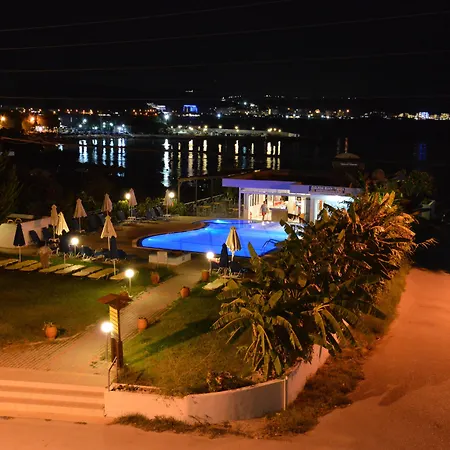 尔必达海滩一室公寓酒店