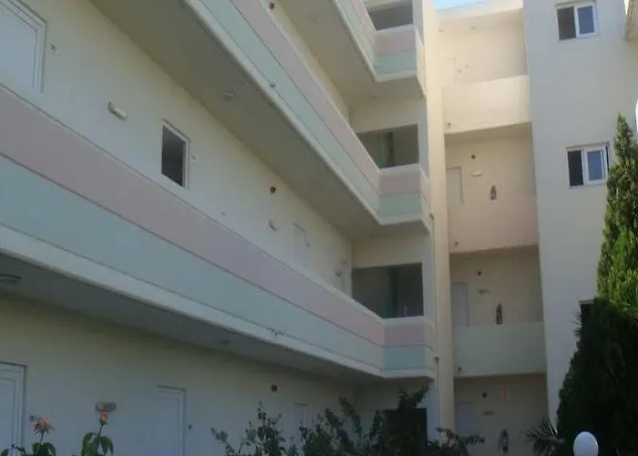 Elpida فاليراكي